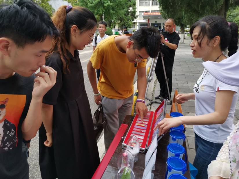 50532789b384e28e3a57e1d8c87a22d