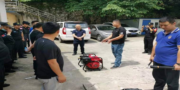 830061e1dac83d1878660c5e5e9476a