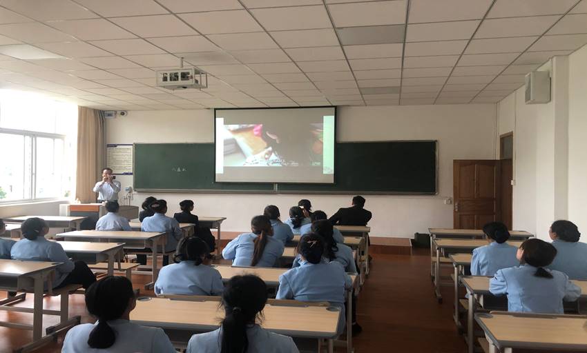 73827583d74eba8655405b5c9196f85